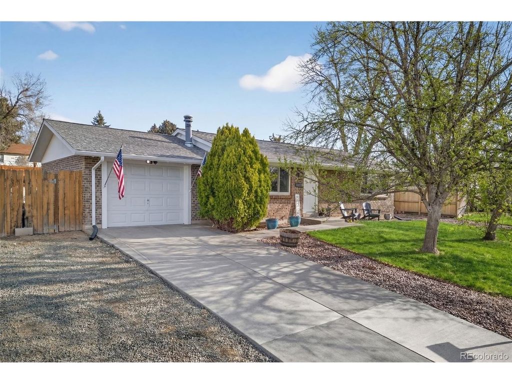 6637 W 79th Ave, Arvada, CO 80003