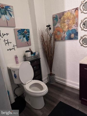 430 E WALNUT ST, York, PA 17403