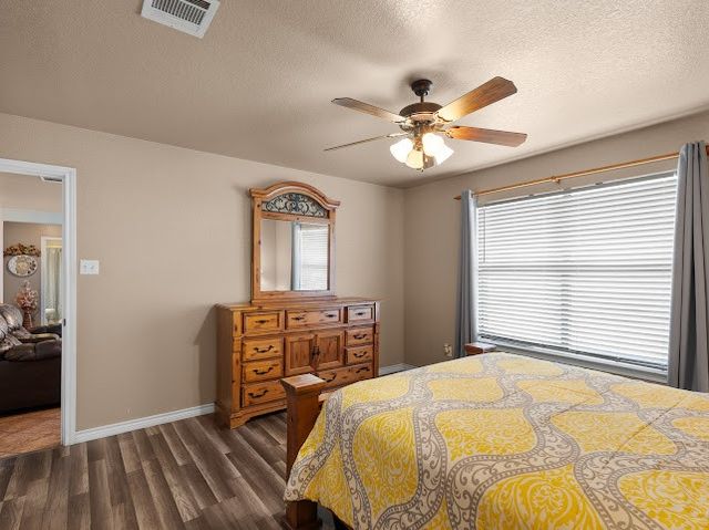 792 County Road 4213, Decatur, TX 76234