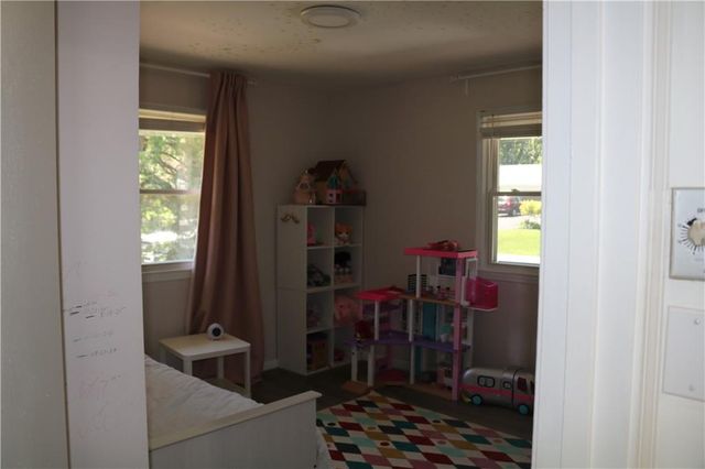 19350 Foster Street, Stilwell, KS 66085