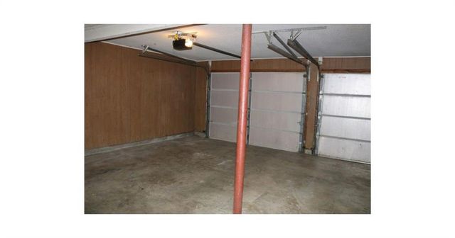 19350 Foster Street, Stilwell, KS 66085