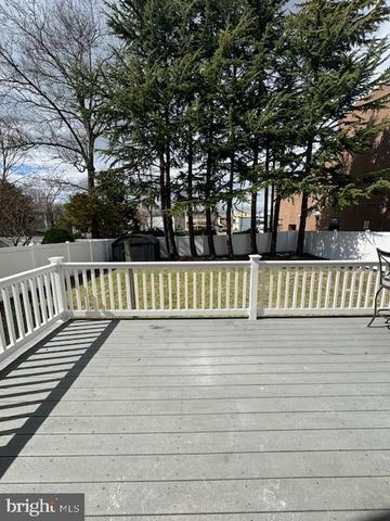 8 COOPER AVE, Cherry Hill, NJ 08002