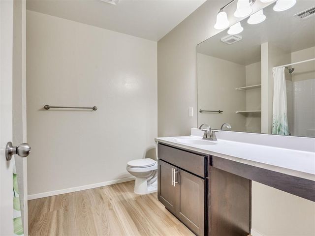 9128 SW 56th Street, Oklahoma City, OK 73179