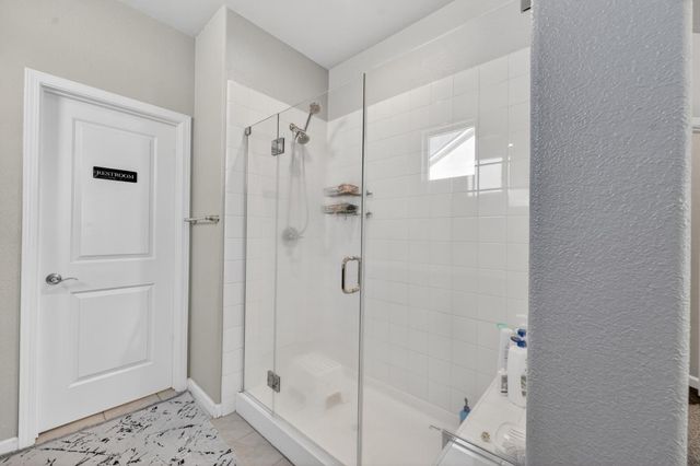 1211 Golden Angel Way, Sacramento, CA 95838