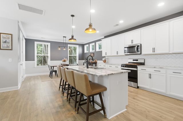107 Abbey Terrace Road, Moncks Corner, SC 29461