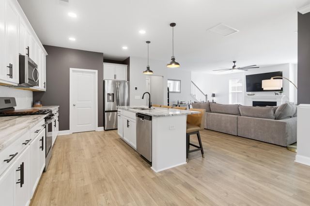 107 Abbey Terrace Road, Moncks Corner, SC 29461