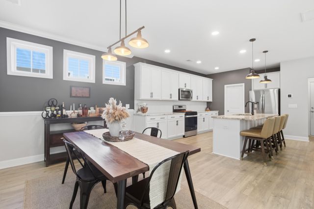 107 Abbey Terrace Road, Moncks Corner, SC 29461