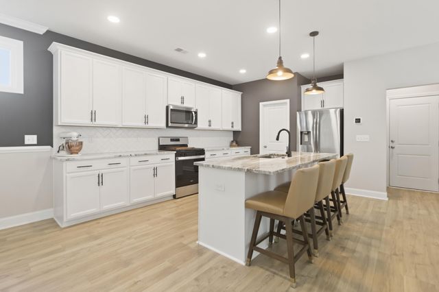 107 Abbey Terrace Road, Moncks Corner, SC 29461
