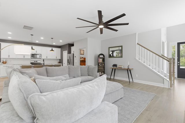 107 Abbey Terrace Road, Moncks Corner, SC 29461