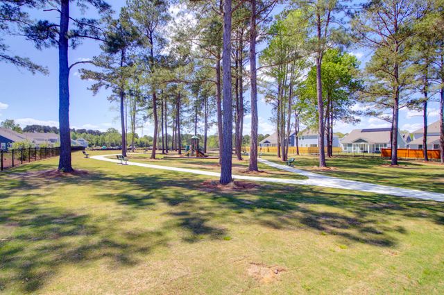 107 Abbey Terrace Road, Moncks Corner, SC 29461