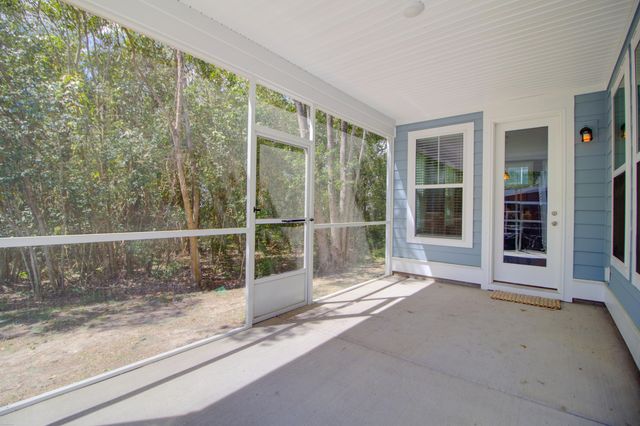 107 Abbey Terrace Road, Moncks Corner, SC 29461