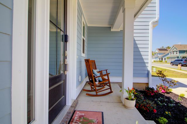 107 Abbey Terrace Road, Moncks Corner, SC 29461
