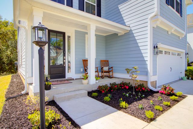 107 Abbey Terrace Road, Moncks Corner, SC 29461