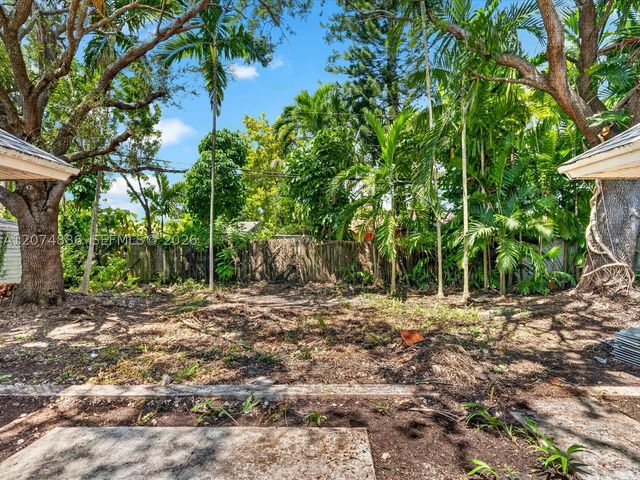 5710 SW 89th Ave, Miami, FL 33173