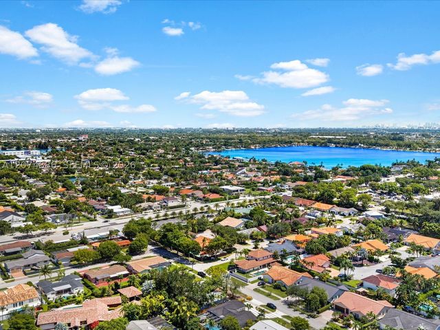 5710 SW 89th Ave, Miami, FL 33173