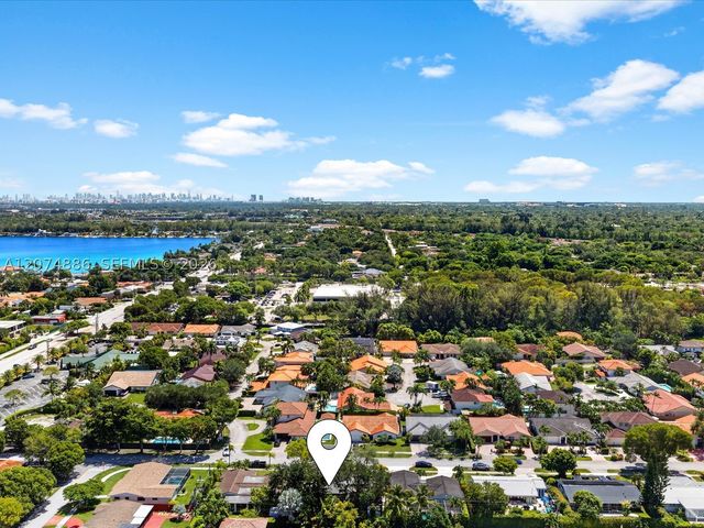5710 SW 89th Ave, Miami, FL 33173