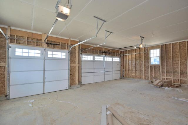 8246 Bluebird COURT, Mequon, WI 53097