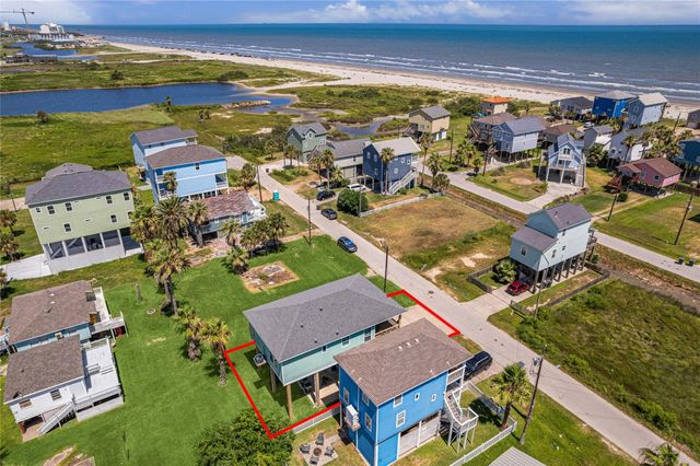 11216 Reagor Way, Galveston, TX 77554