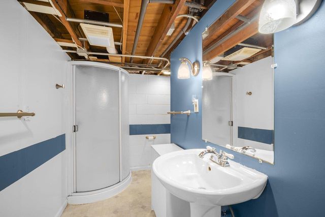 N86W17451 Joss PLACE, Menomonee Falls, WI 53051