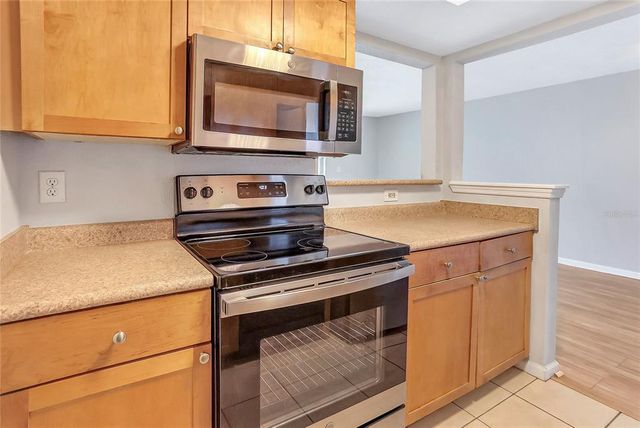 302 LEWFIELD CIRCLE 302, Winter Park, FL 32792