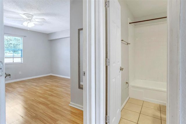 302 LEWFIELD CIRCLE 302, Winter Park, FL 32792