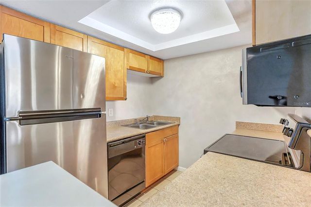 302 LEWFIELD CIRCLE 302, Winter Park, FL 32792