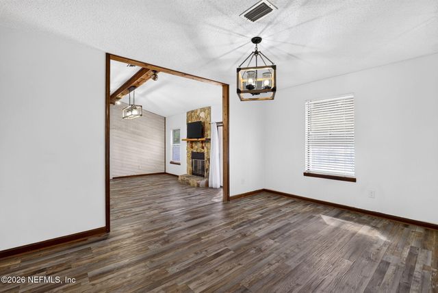 1305 LAKE ASBURY Drive, Green Cove Springs, FL 32043