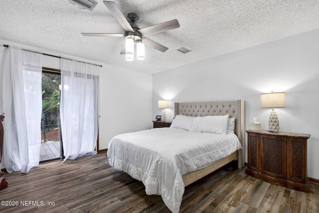 1305 LAKE ASBURY Drive, Green Cove Springs, FL 32043