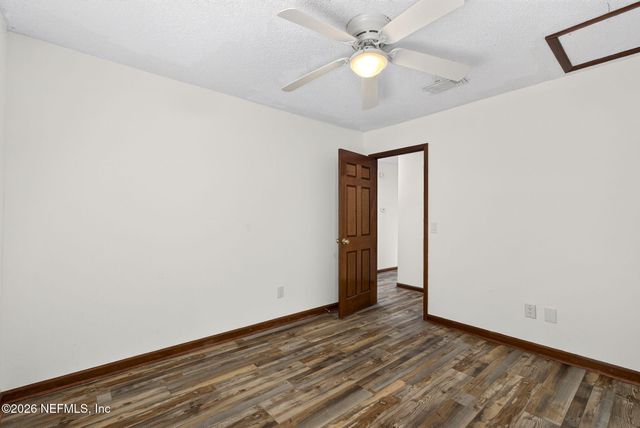 1305 LAKE ASBURY Drive, Green Cove Springs, FL 32043
