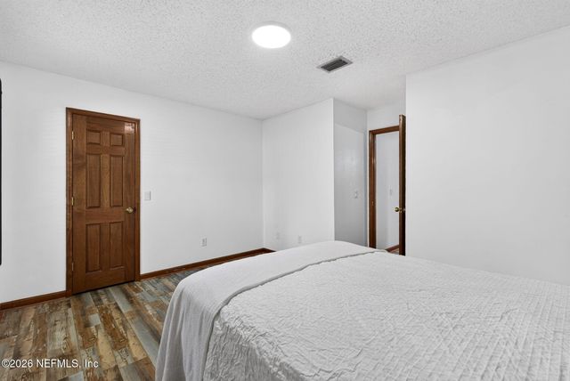 1305 LAKE ASBURY Drive, Green Cove Springs, FL 32043