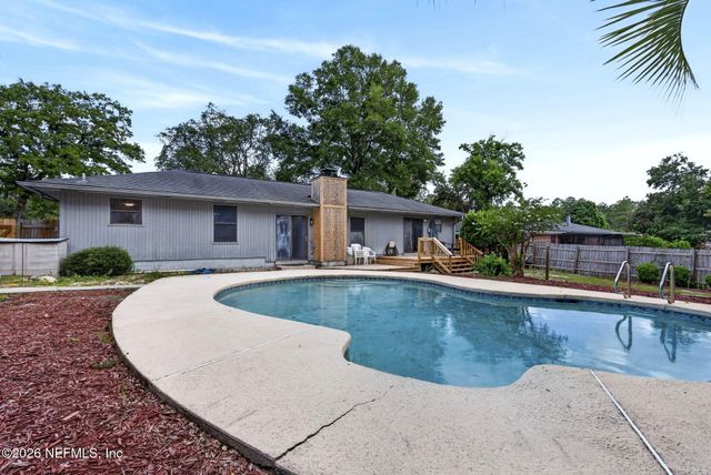 1305 LAKE ASBURY Drive, Green Cove Springs, FL 32043