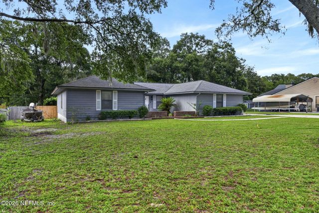1305 LAKE ASBURY Drive, Green Cove Springs, FL 32043