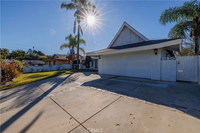 3026 E Quinnell Drive, West Covina, CA 91792