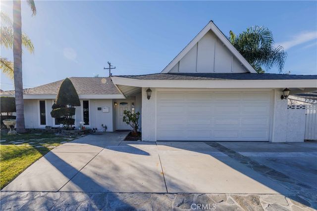3026 E Quinnell Drive, West Covina, CA 91792
