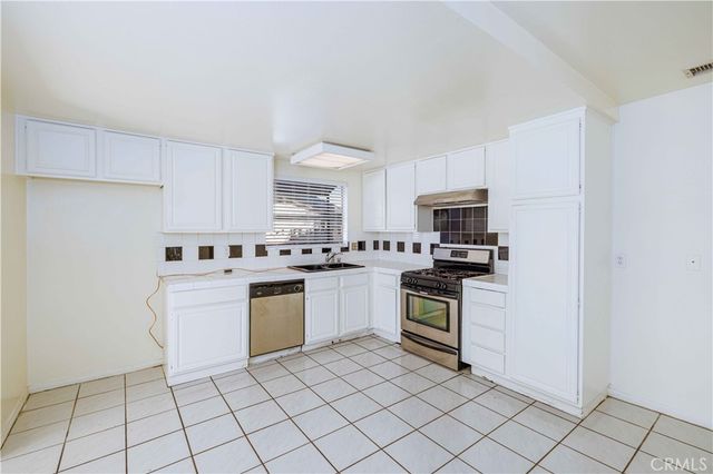3026 E Quinnell Drive, West Covina, CA 91792