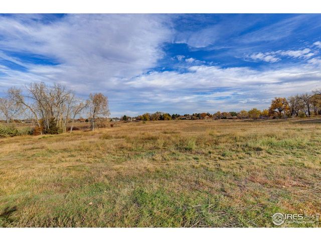 2111 Ranch Dr, Westminster, CO 80234