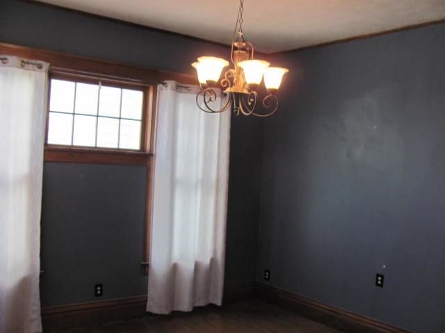 757 S Santa Fe Ave, Salina, KS 67401