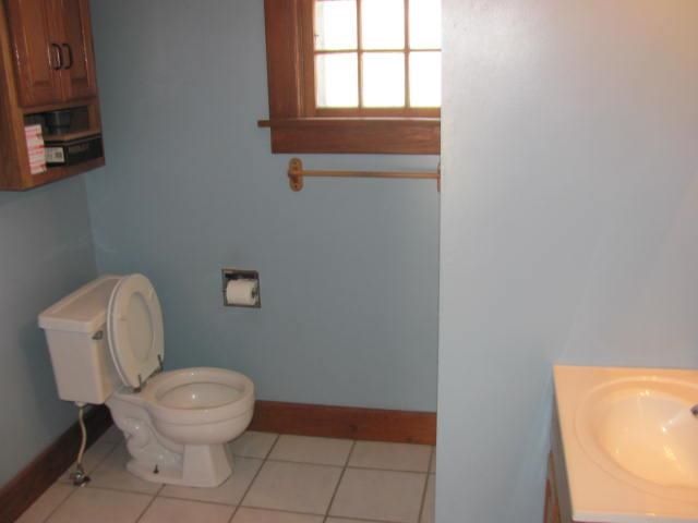 757 S Santa Fe Ave, Salina, KS 67401