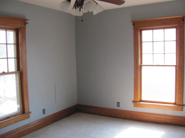 757 S Santa Fe Ave, Salina, KS 67401