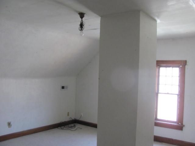 757 S Santa Fe Ave, Salina, KS 67401