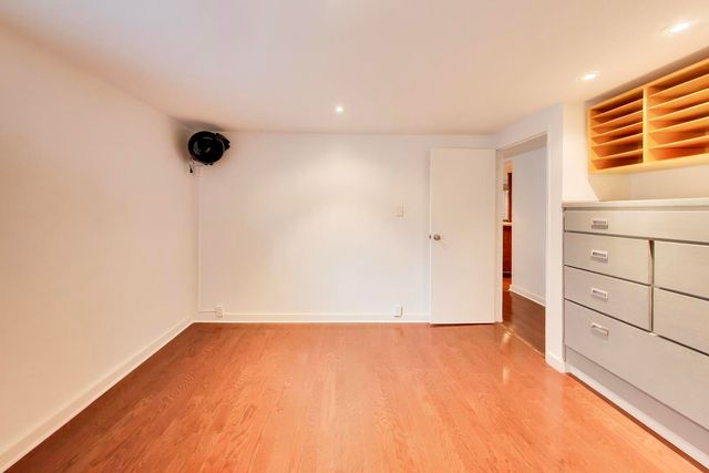 1138 W Lunt Avenue 2B, Chicago, IL 60626