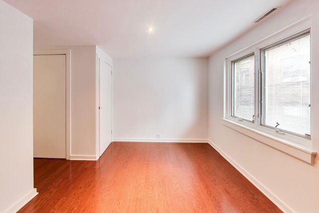 1138 W Lunt Avenue 2B, Chicago, IL 60626