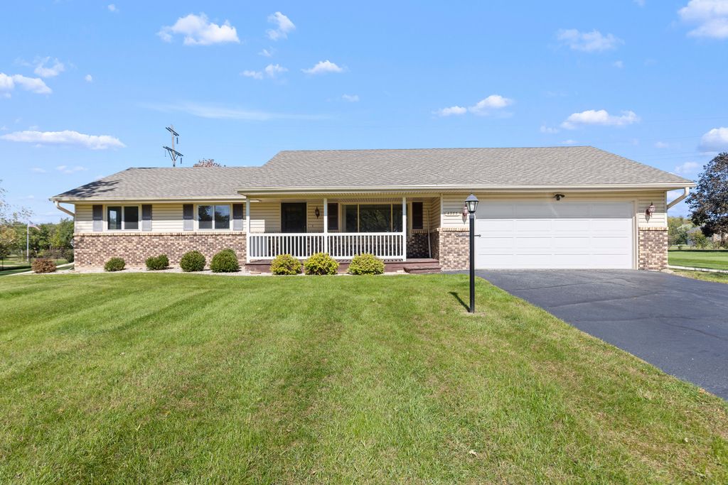 4385 ST MALO Road, Rockford, IL 61101