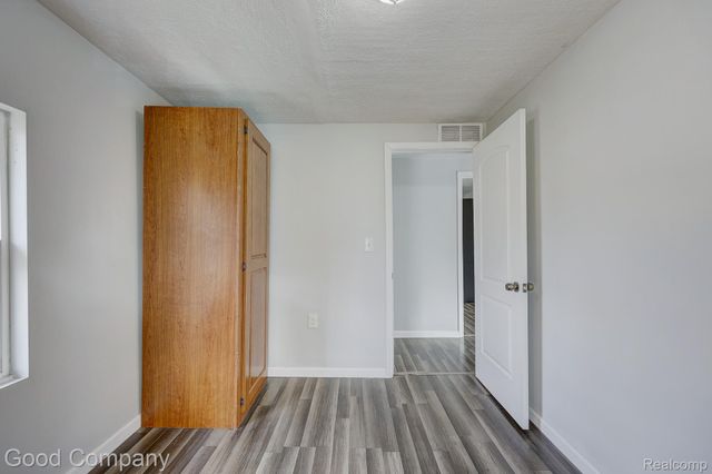 813 S Center Street, Royal Oak, MI 48067