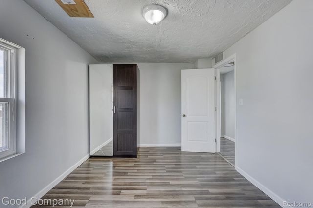 813 S Center Street, Royal Oak, MI 48067