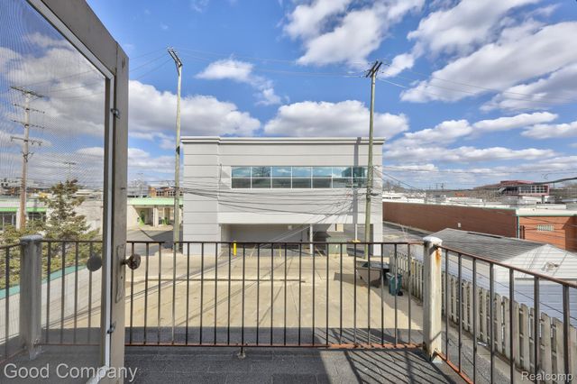 813 S Center Street, Royal Oak, MI 48067