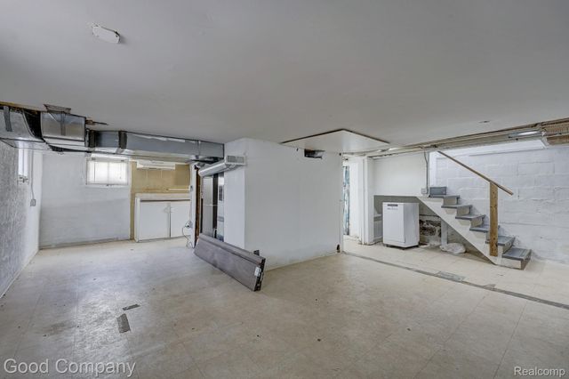 813 S Center Street, Royal Oak, MI 48067