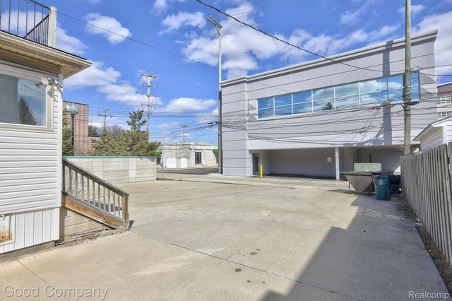 813 S Center Street, Royal Oak, MI 48067