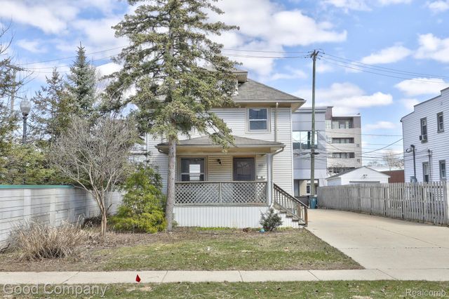 813 S Center Street, Royal Oak, MI 48067