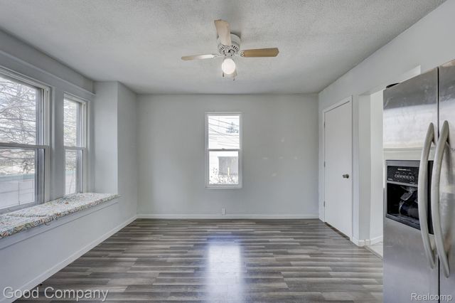 813 S Center Street, Royal Oak, MI 48067